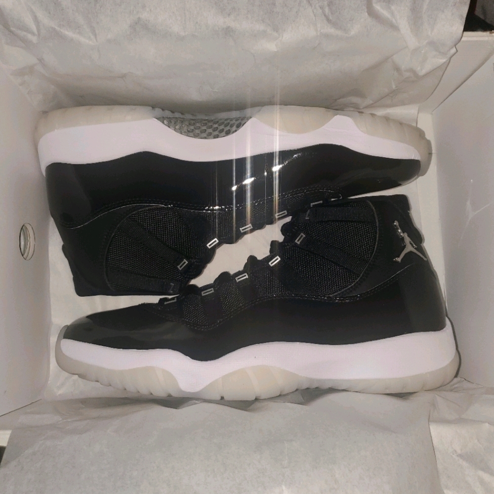 Jordan 11